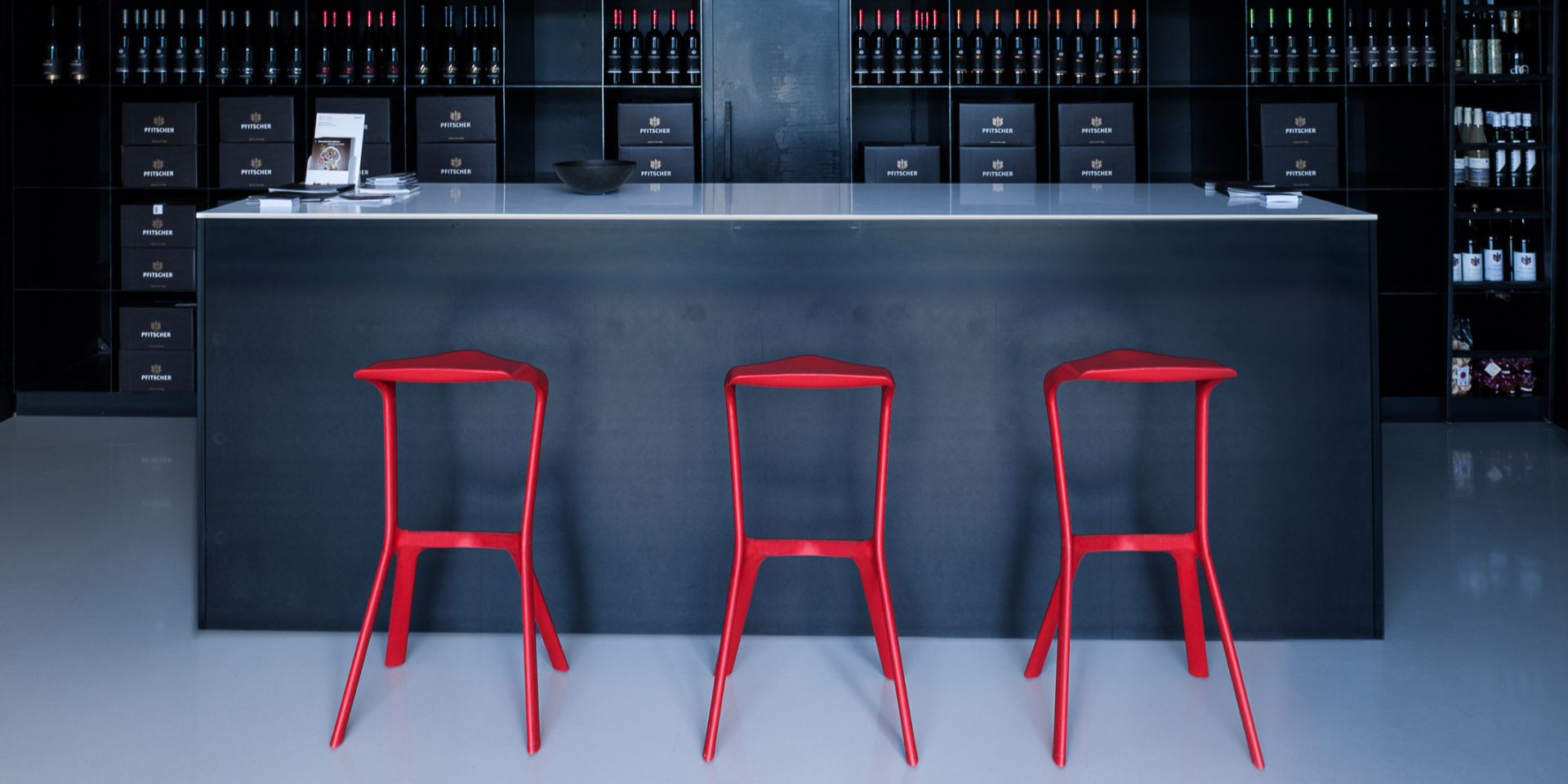 Miura bar deals stool